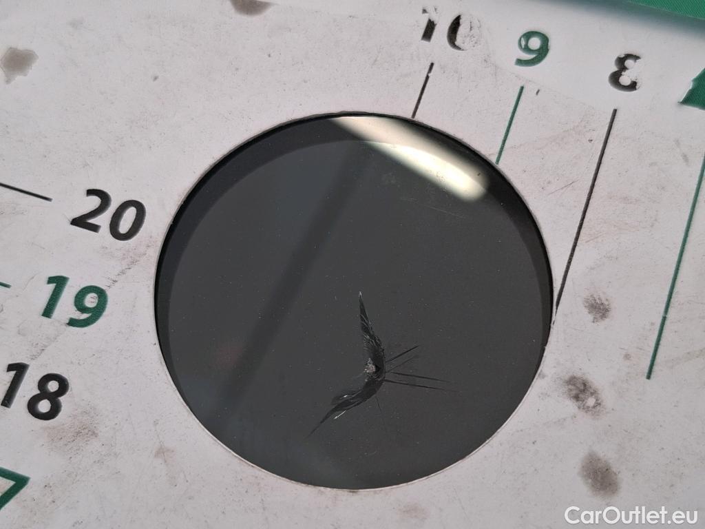  Mercedes  G-Klasee MERCEDES-BENZ GLC Coupe / 2019 / 5P / Coupé GLC 300 e AMG Line 4Matic #2