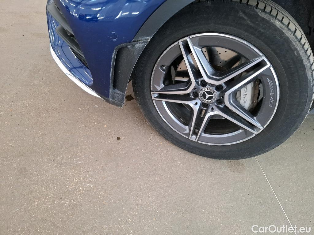  Mercedes  G-Klasee MERCEDES-BENZ GLC Coupe / 2019 / 5P / Coupé 2.0 GLC 300 E AMG LINE 4MATIC #19