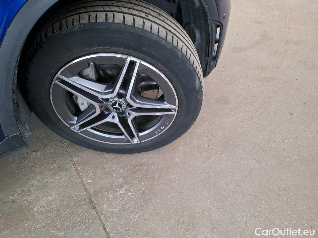  Mercedes  G-Klasee MERCEDES-BENZ GLC Coupe / 2019 / 5P / Coupé 2.0 GLC 300 E AMG LINE 4MATIC #1