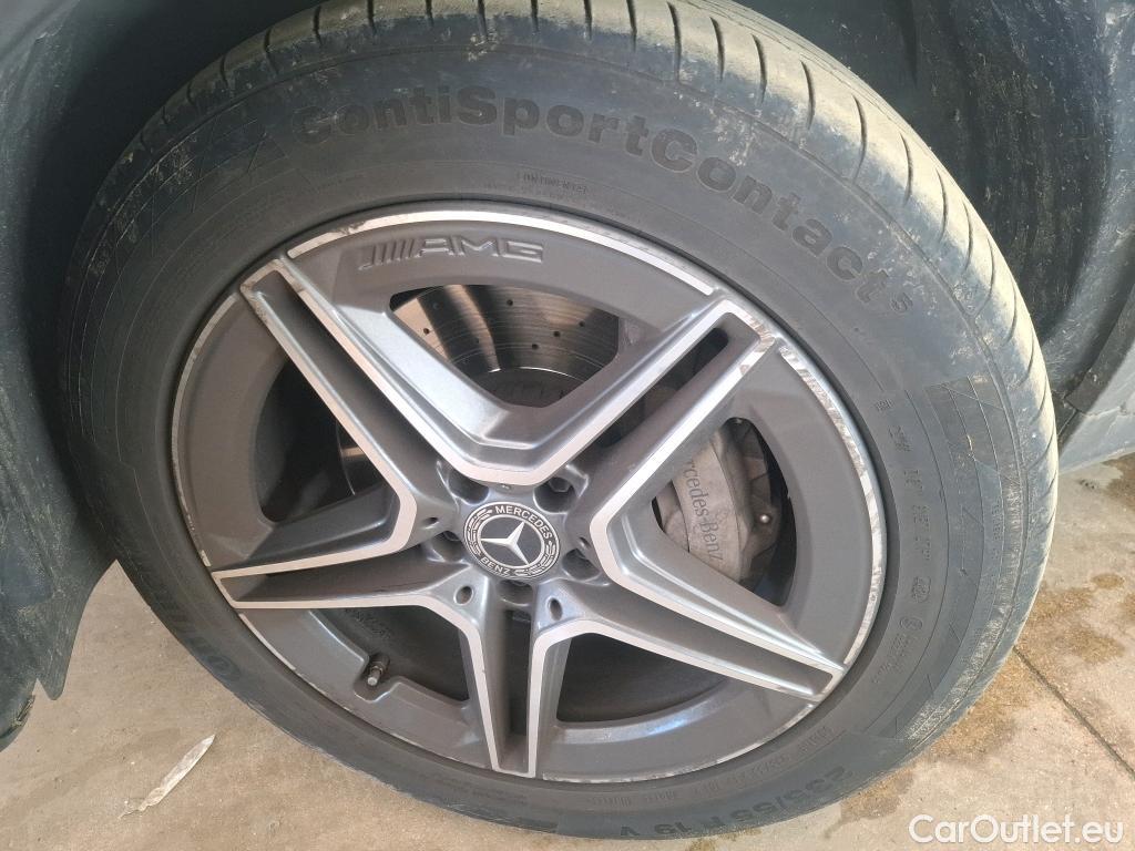  Mercedes  G-Klasee MERCEDES-BENZ GLC Coupe / 2019 / 5P / Coupé GLC 300 e AMG Line 4Matic #13