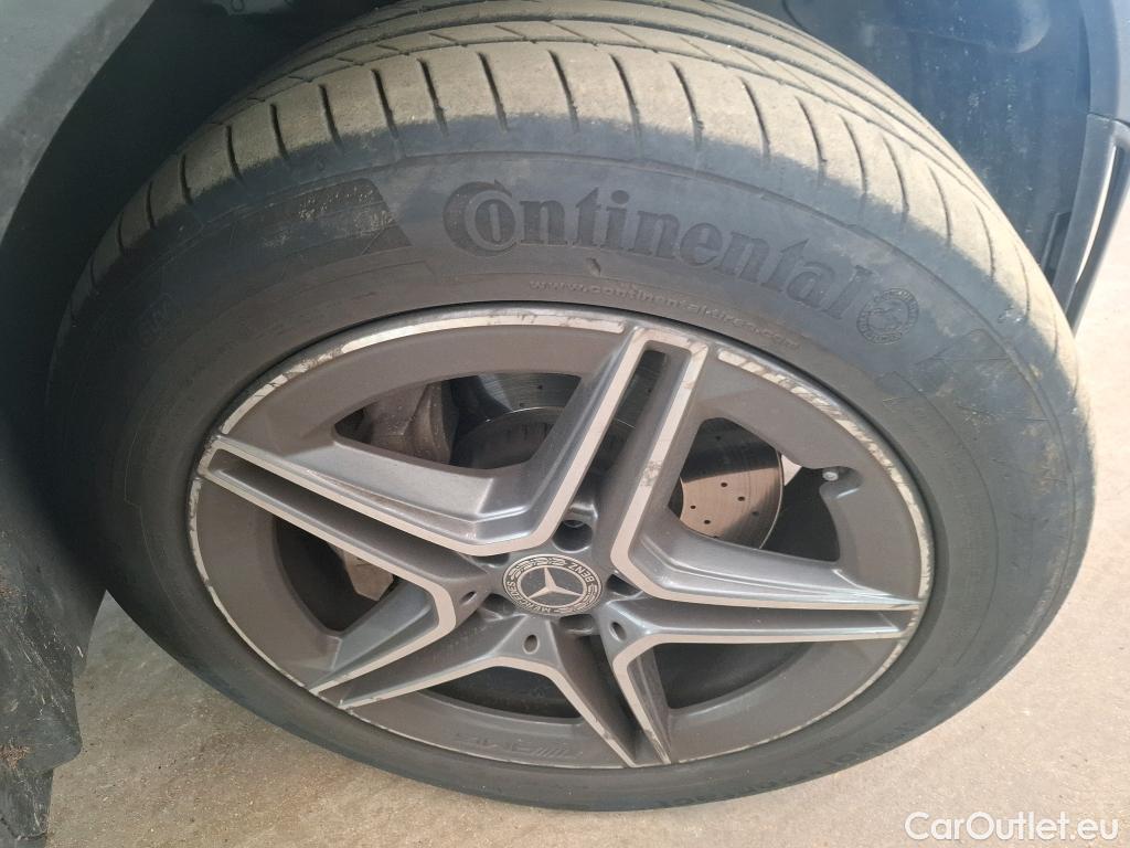  Mercedes  G-Klasee MERCEDES-BENZ GLC Coupe / 2019 / 5P / Coupé GLC 300 e AMG Line 4Matic #17