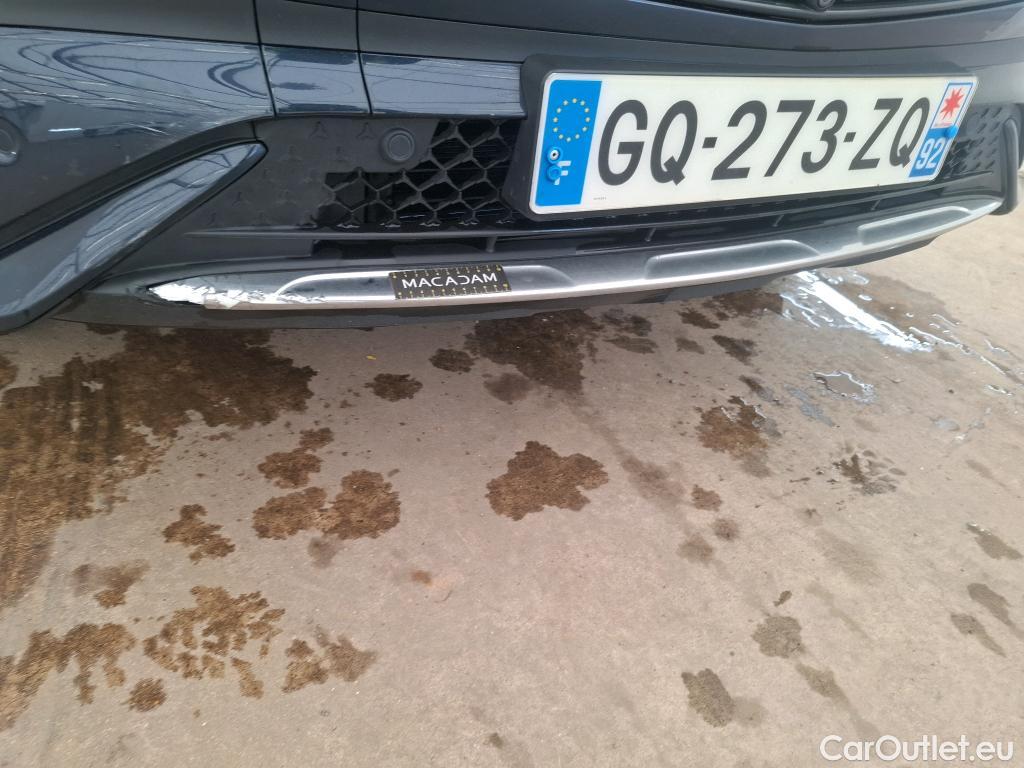  Mercedes  G-Klasee MERCEDES-BENZ GLC Coupe / 2023 / 5P / Coupé GLC 400 e AMG Line 4MATIC #22