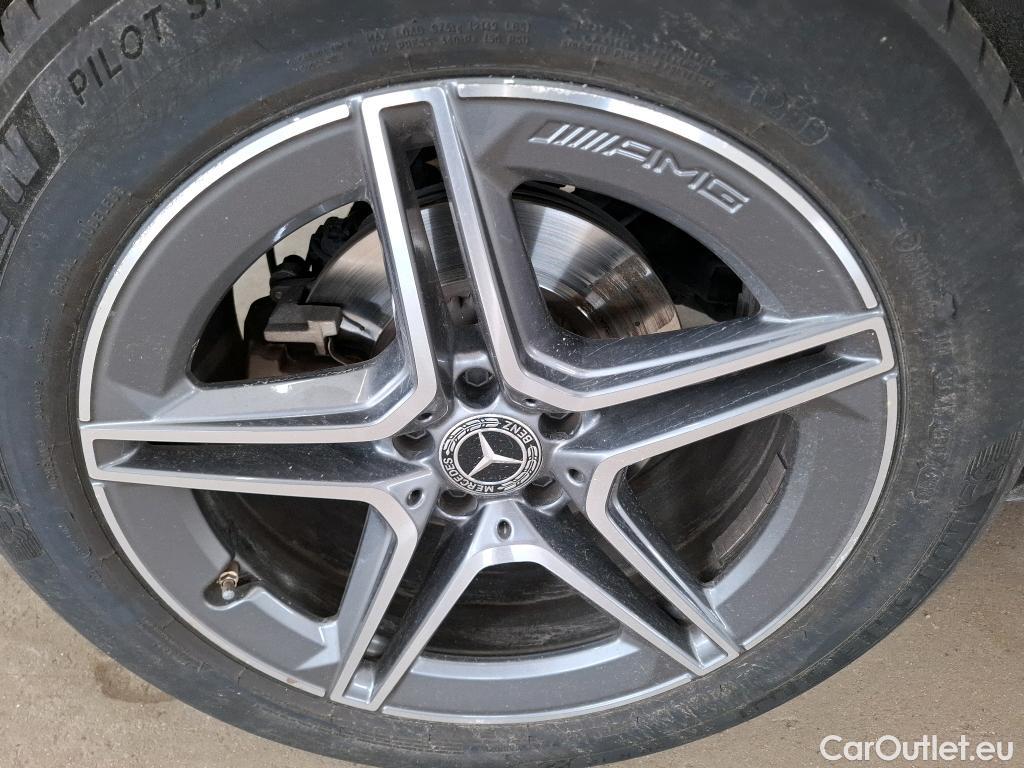  Mercedes  G-Klasee MERCEDES-BENZ GLC Coupe / 2019 / 5P / Coupé 2.0 GLC 300 E AMG LINE 4MATIC #27