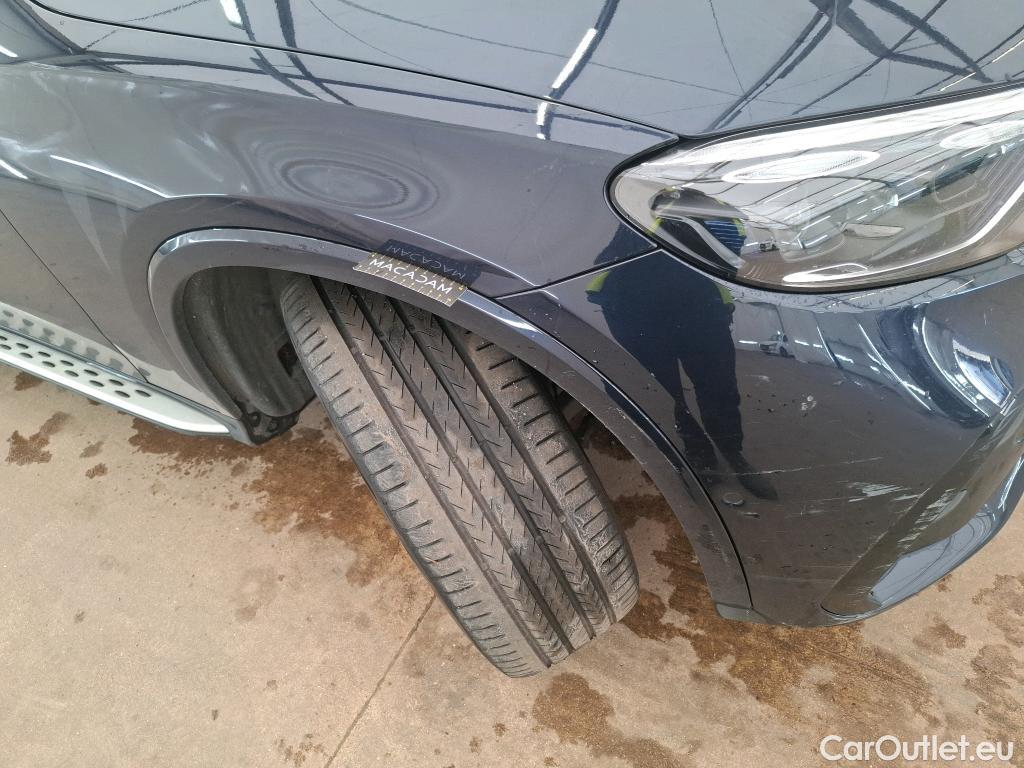  Mercedes  G-Klasee MERCEDES-BENZ GLC Coupe / 2023 / 5P / Coupé GLC 400 e AMG Line 4MATIC #38