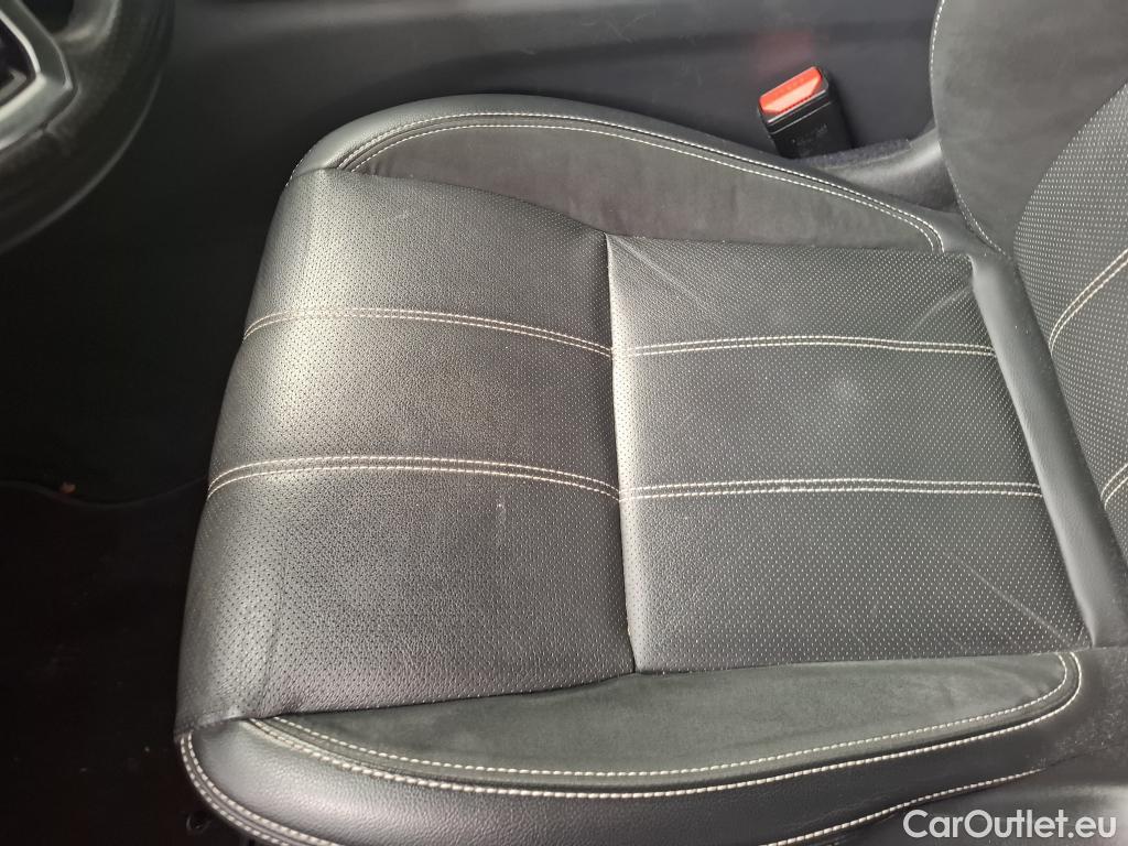  Land Rover  Range Rover LAND ROVER  Velar / 2017 / 5P / SUV 2.0 P400e PHEV BVA R-Dynamic SE #65