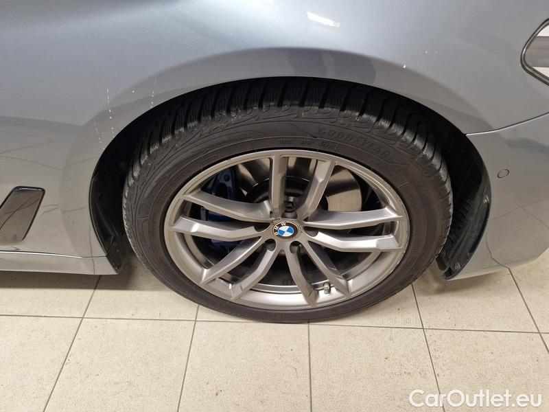  Bmw  Serie 5  Touring  (G31) (2017) 530i Touring  xDrive AT #3