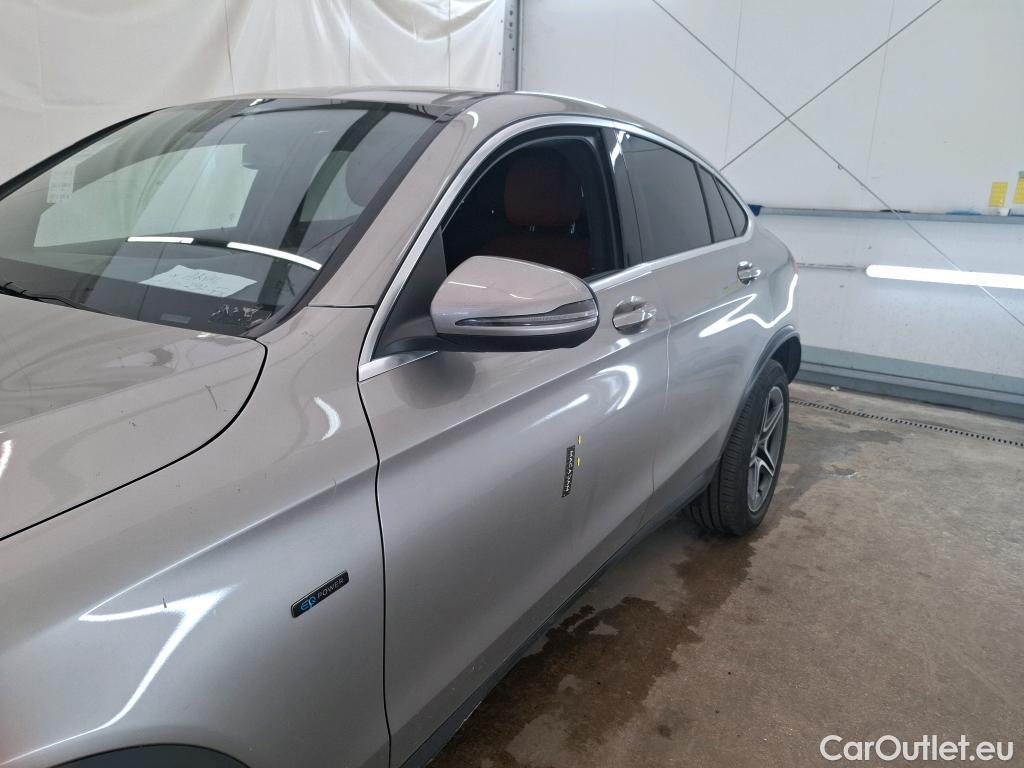  Mercedes  G-Klasee MERCEDES-BENZ GLC Coupe / 2019 / 5P / Coupé GLC 300 e AMG Line 4Matic #78