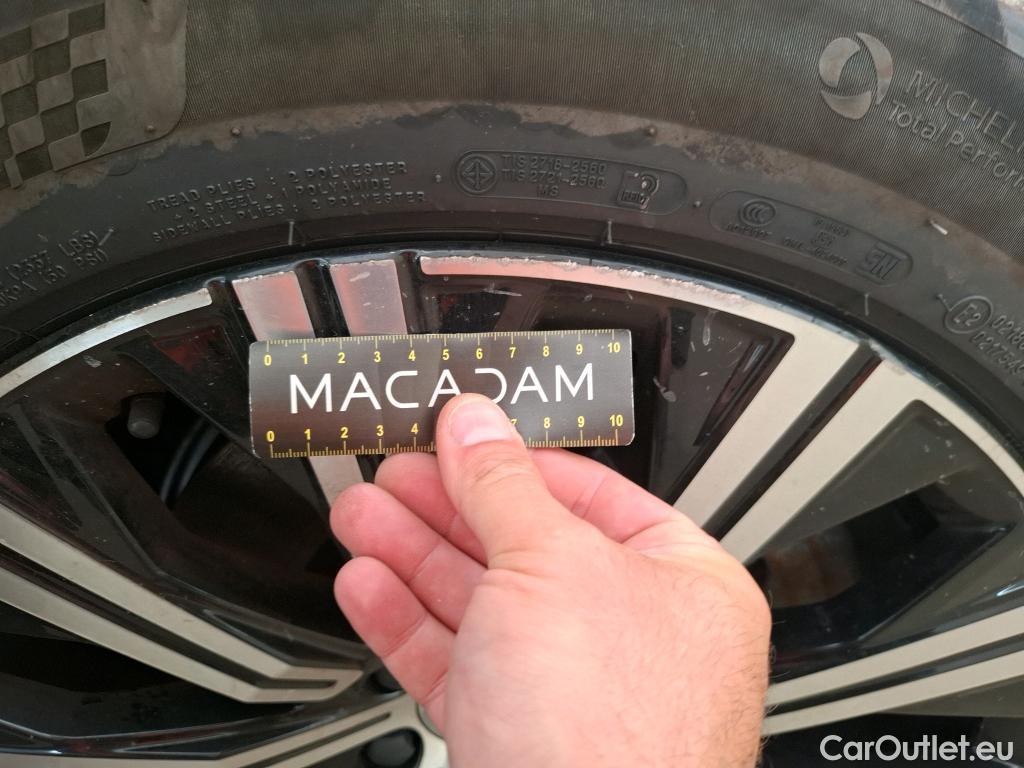  Volvo  XC90  Inscription Recharge Plug-In Hybrid AWD 2.0 T8 Twin Engine 390CV BVA8 7 Sieges E6d #9