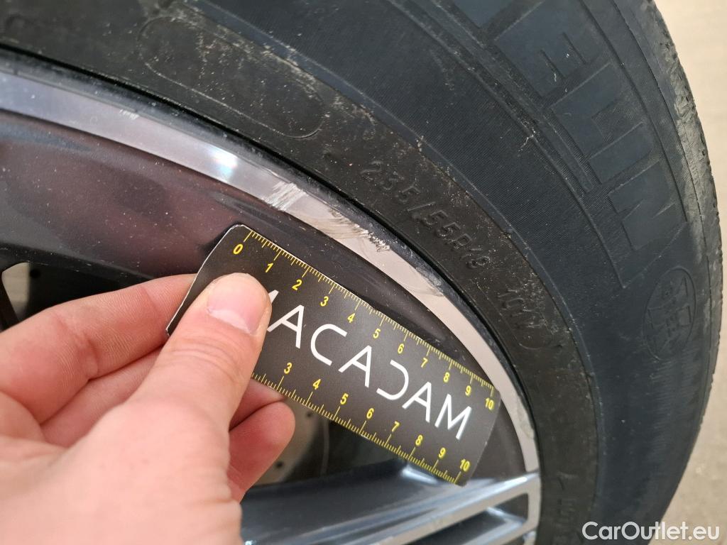  Mercedes  G-Klasee MERCEDES-BENZ GLC Coupe / 2019 / 5P / Coupé 2.0 GLC 300 E AMG LINE 4MATIC #4