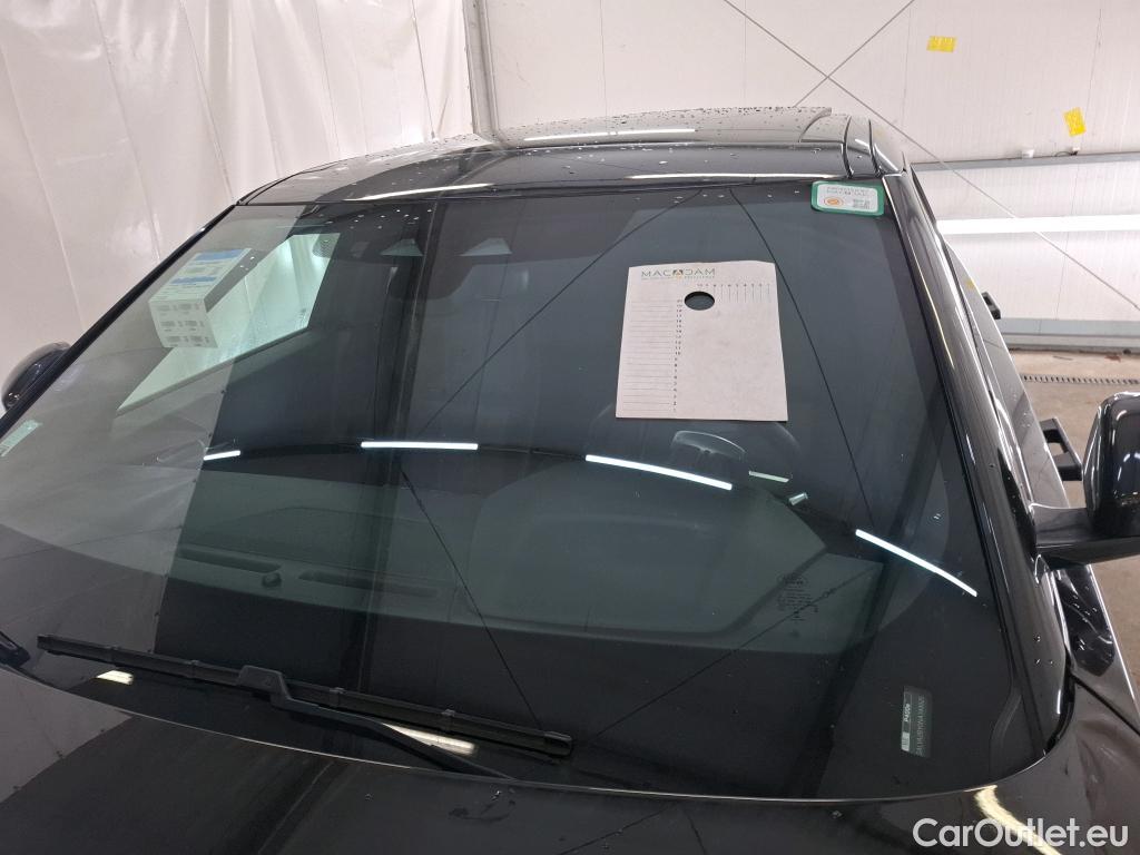  Land Rover  Range Rover LAND ROVER  Velar / 2017 / 5P / SUV 2.0 P400e PHEV BVA R-Dynamic SE #1