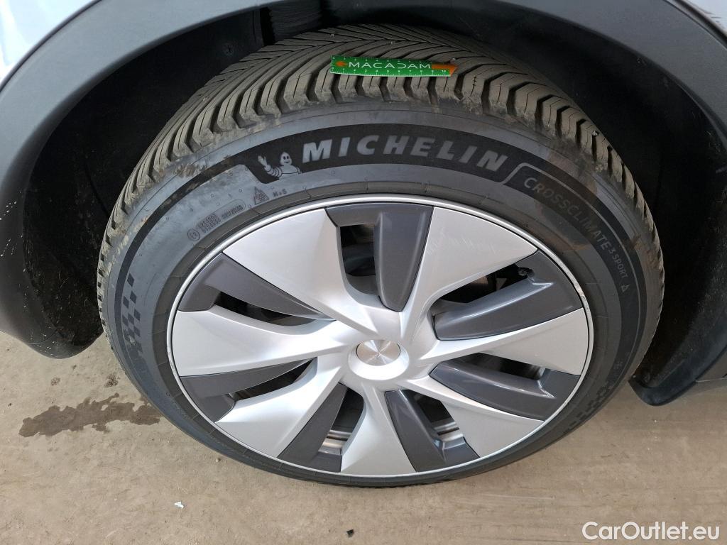  Tesla  Model Y TESLA  / 2020 / 5P / SUV Grande Autonomie Dual-Motor AWD #11