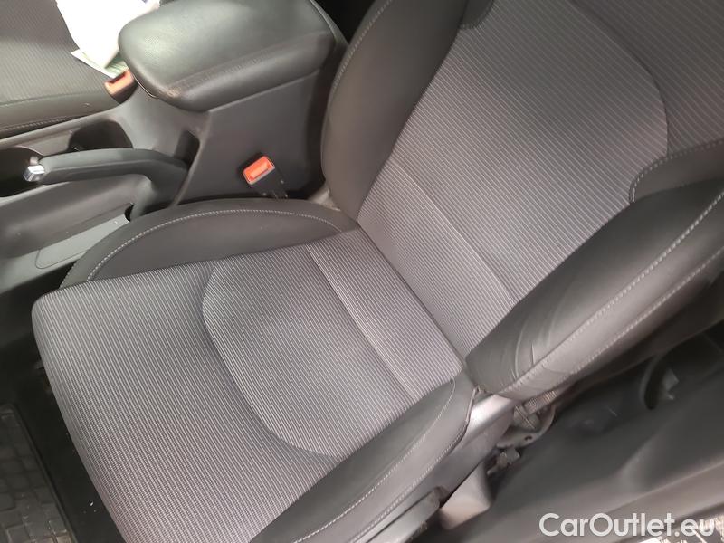  Hyundai  i30  (PD)(01.2017  ->)  1.5i 81 Comfort #7