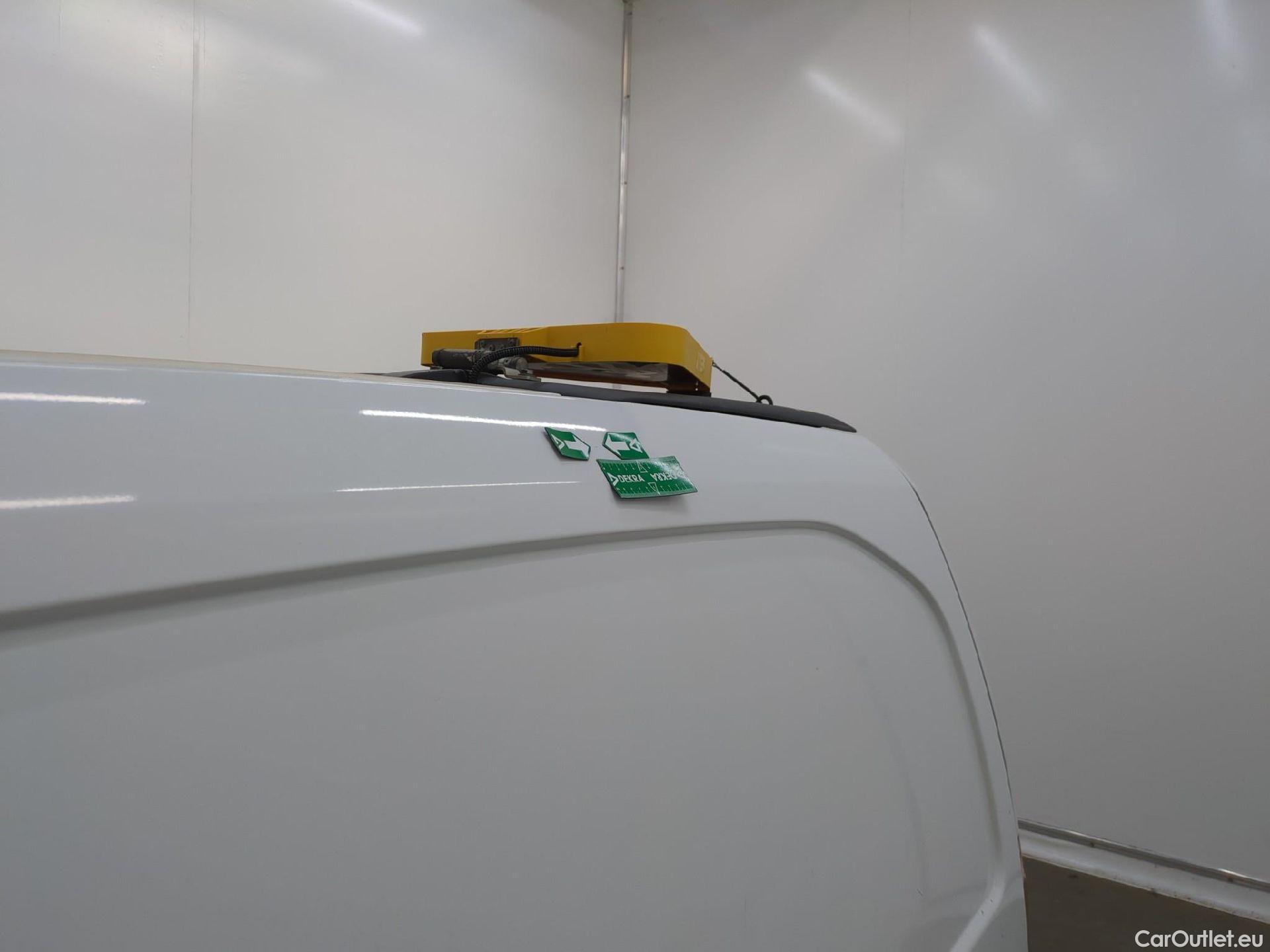  Citroen  Berlingo  Fourgon Club L1 (Court) 1.6 BlueHDi 100CV BVM5 E6 #24