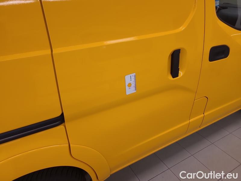  Nissan  NV200  (2009) e- Maxi Voltia 6m3 AT #7