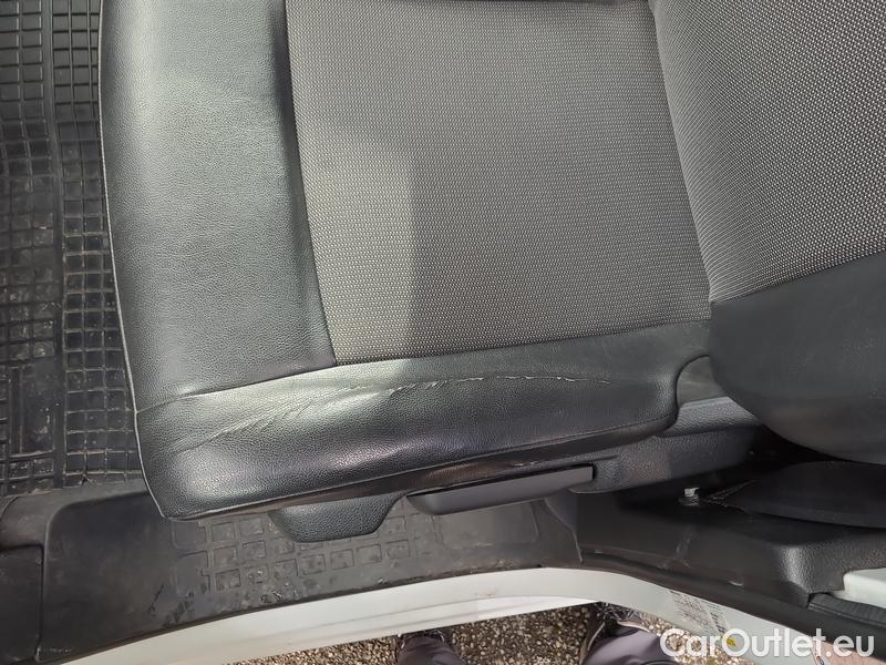  Peugeot  Expert  LCV (2016) Exp.2.0HDi 120 Premium L3H1 4d #3