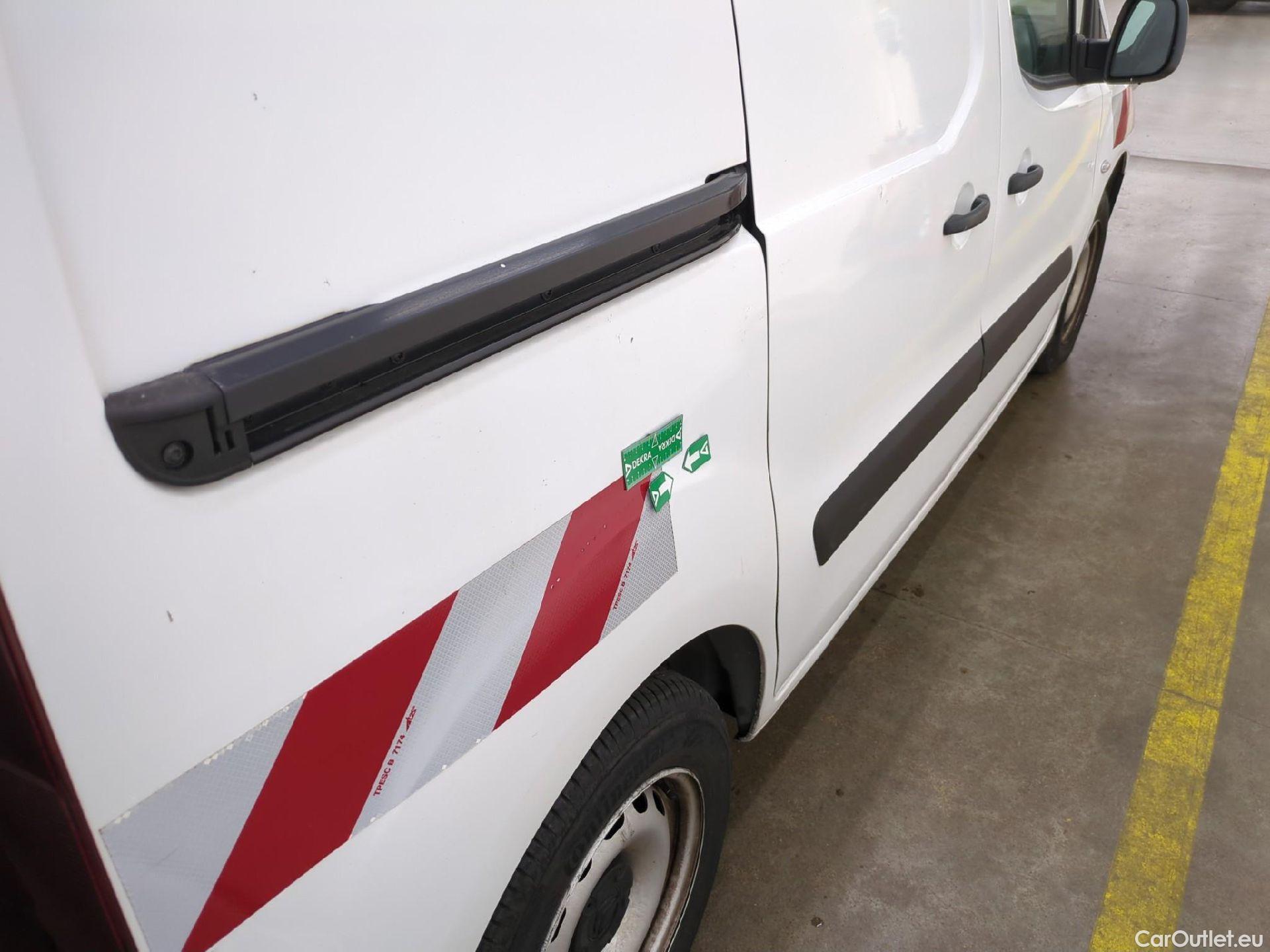  Citroen  Berlingo  Fourgon Club L1 (Court) 1.6 BlueHDi 100CV BVM5 E6 #3