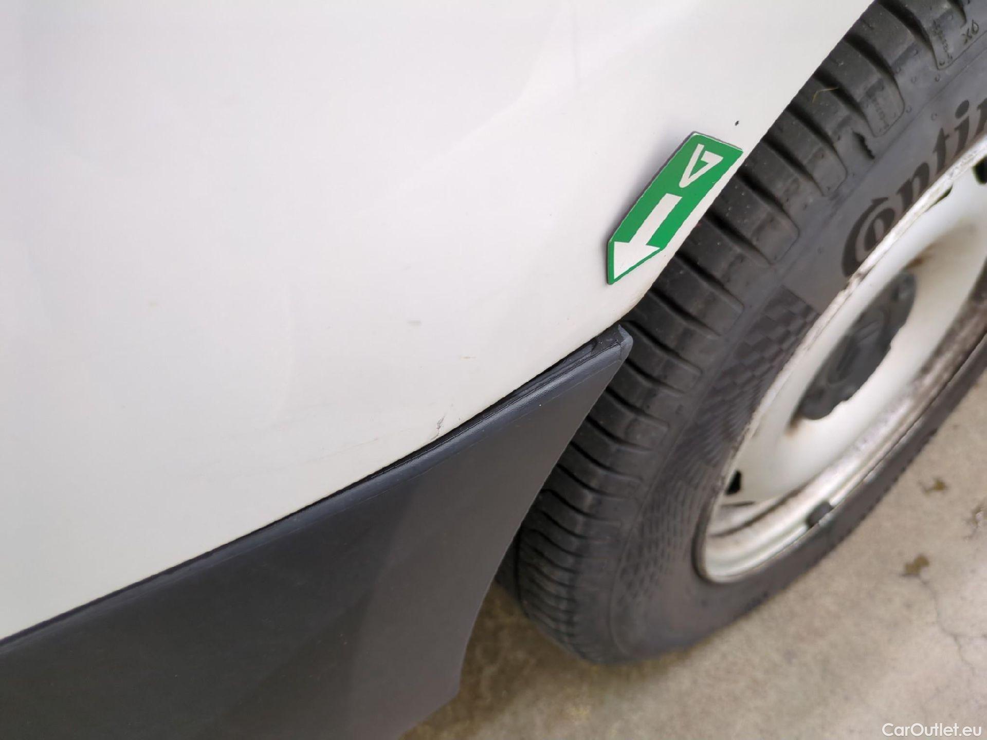  Citroen  Berlingo  Fourgon Club L1 (Court) 1.6 BlueHDi 100CV BVM5 E6 #17