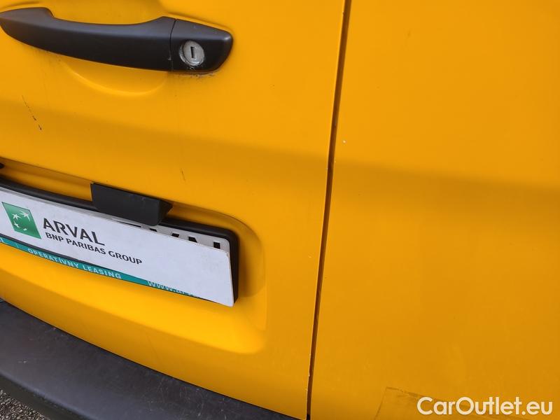  Peugeot  Expert  LCV (2016) Exp.2.0HDi 120 Premium L3H1 4d #6