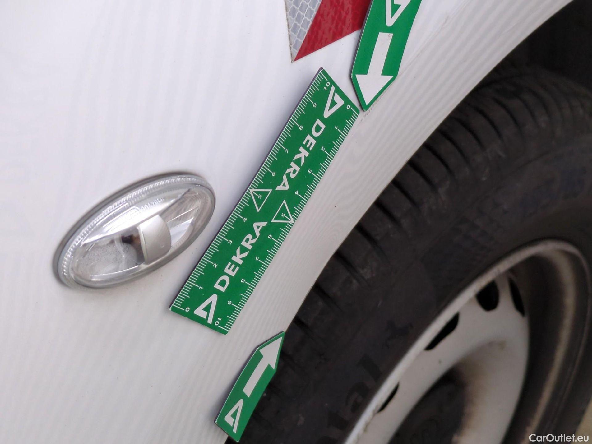  Citroen  Berlingo  Fourgon Club L1 (Court) 1.6 BlueHDi 100CV BVM5 E6 #15