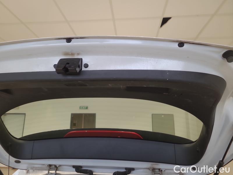  Hyundai  i30  (PD)(01.2017  ->)  1.5i 81 Comfort #11