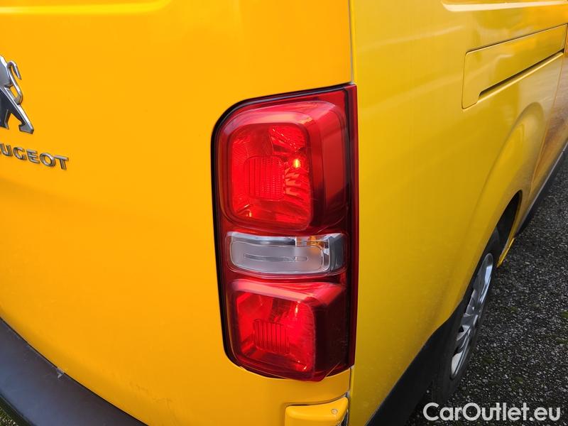  Peugeot  Expert  LCV (2016) Exp.2.0HDi 120 Premium L3H1 4d #9