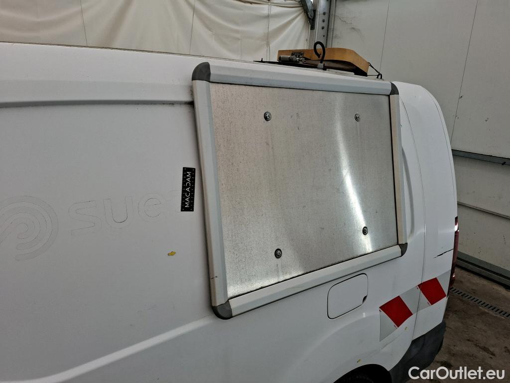  Citroen  Berlingo  Fourgon Confort L2 (Long) 1.6 BlueHDi 100CV BVM5 E6 #19