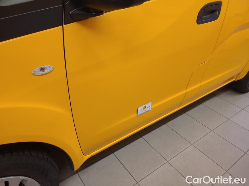  Nissan  NV200  (2009) e- Maxi Voltia 6m3 AT #19