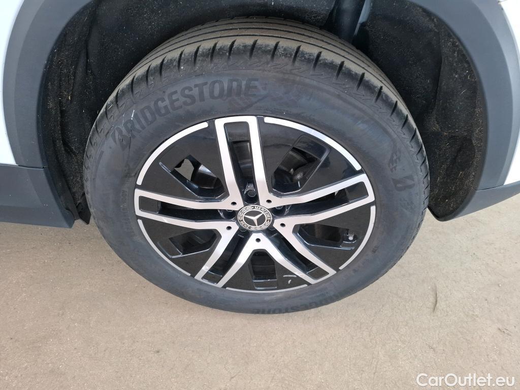  Mercedes  GLA MERCEDES-BENZ  / 2020 / 5P / SUV 2.0  200 D BUSINESS LINE DCT #18