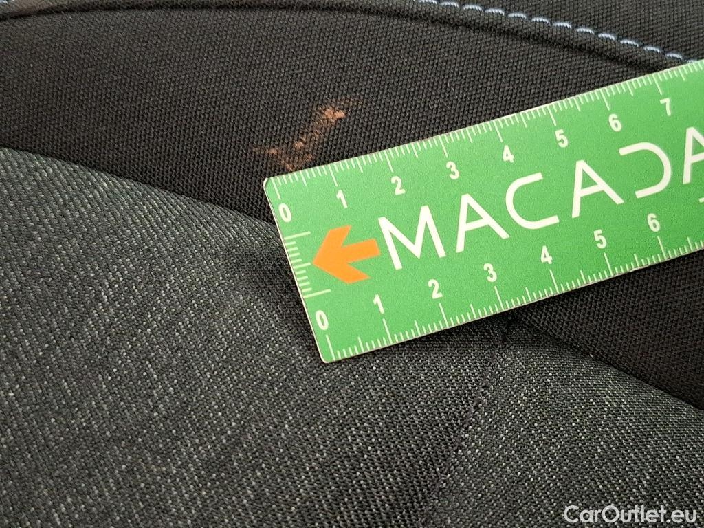  Ford  Focus FORD  SW / 2018 / 5P / Crossover 1.0 Flexifuel hybrid 125 Active Business #35