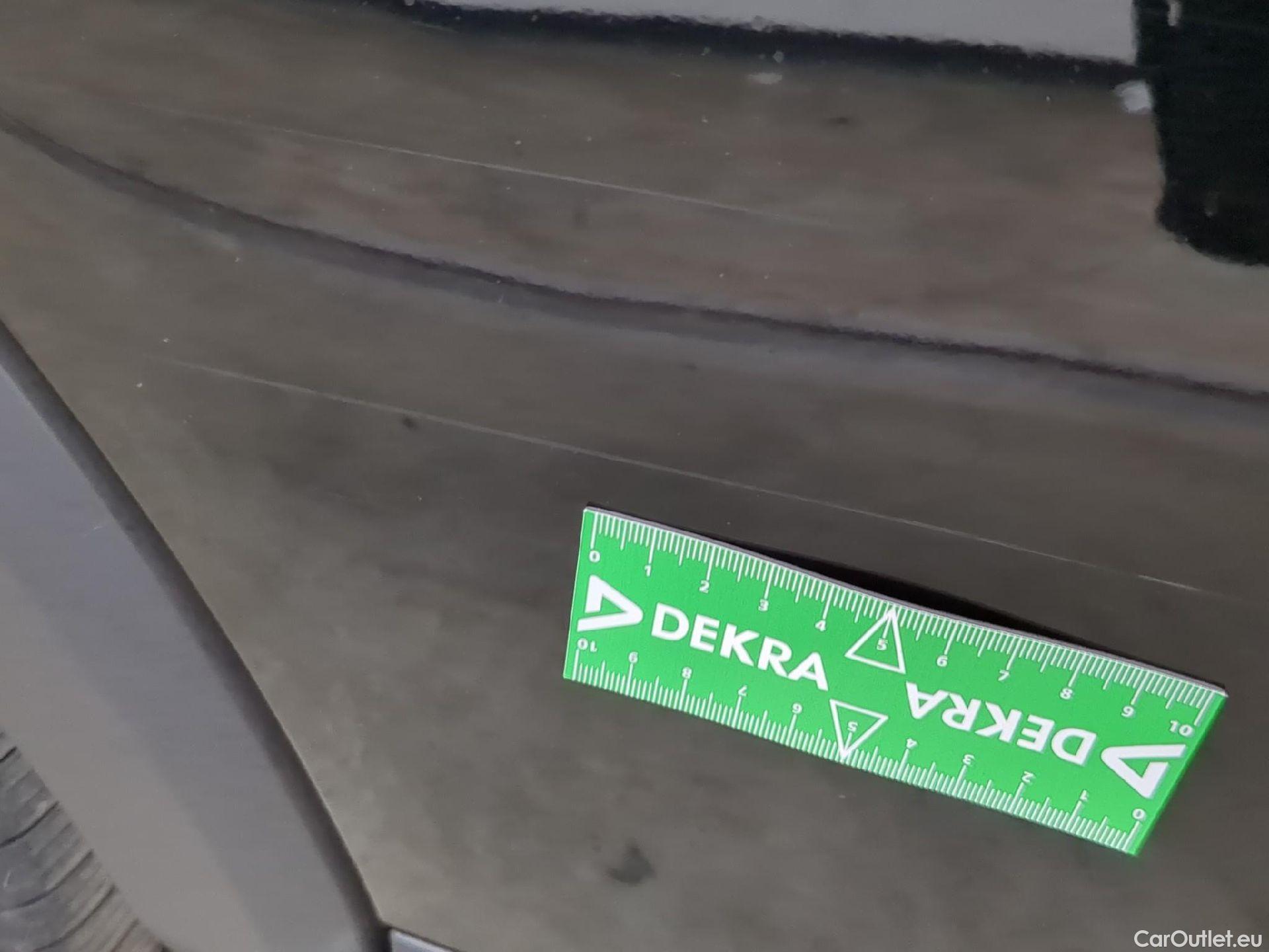  Citroen  C4 CITROEN  X / 2022 / 4P / Berline PureTech 130 S&S EAT8 Feel Pack #15