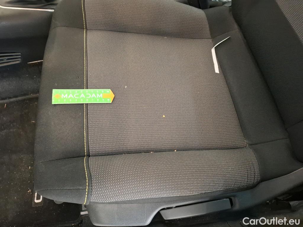  Citroen  C3  Shine Business 1.2 PureTech 110CV BVM6 E6d #1