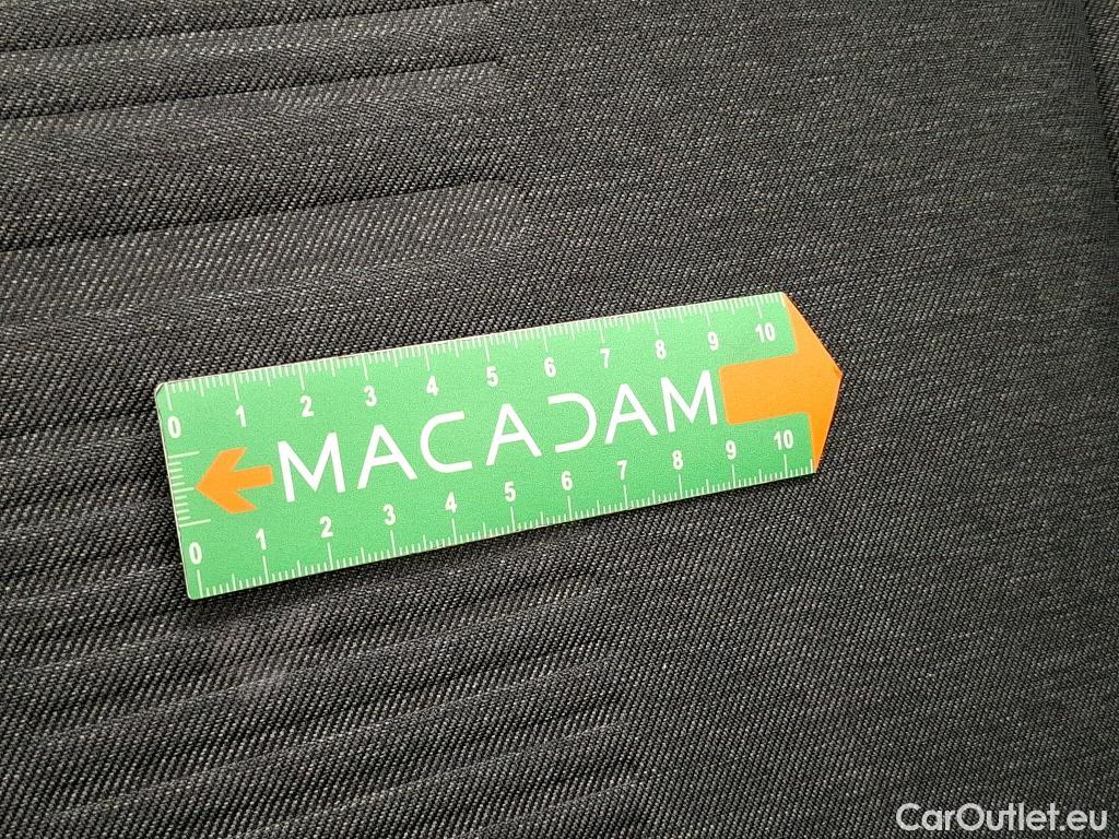  Ford  Focus FORD  SW / 2018 / 5P / Crossover 1.0 Flexifuel hybrid 125 Active Business #50