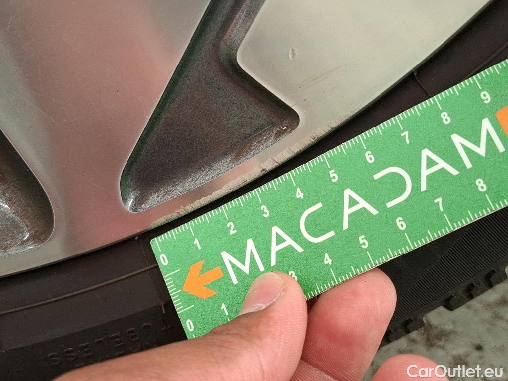  Ford  Focus FORD  SW / 2018 / 5P / Crossover 1.0 Flexifuel hybrid 125 Active Business #18