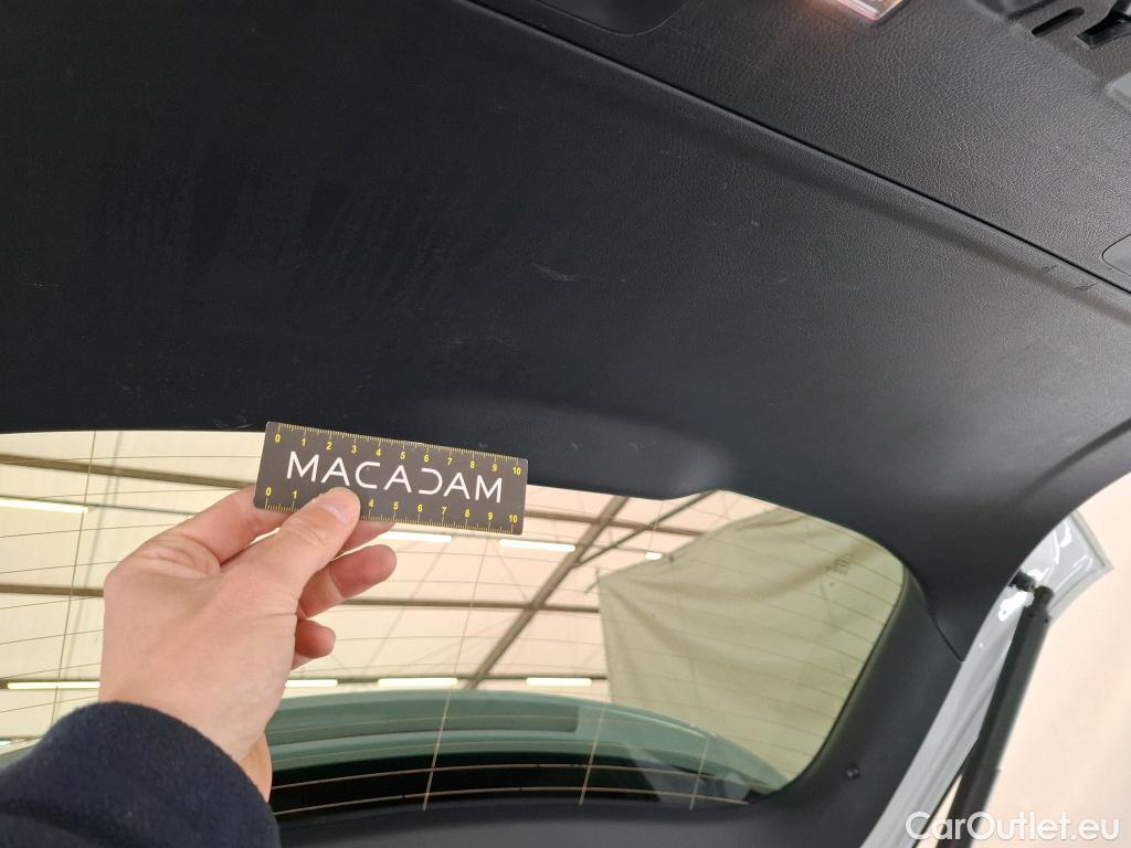  Mercedes  GLA MERCEDES-BENZ  / 2020 / 5P / SUV 2.0  200 D BUSINESS LINE DCT #31