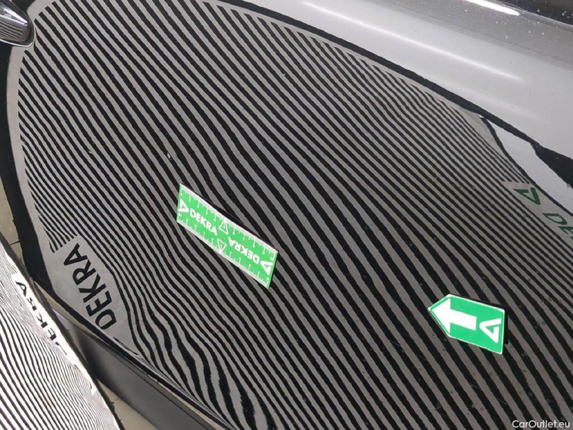  Citroen  C4 CITROEN  X / 2022 / 4P / Berline PureTech 130 S&S EAT8 Feel Pack #19