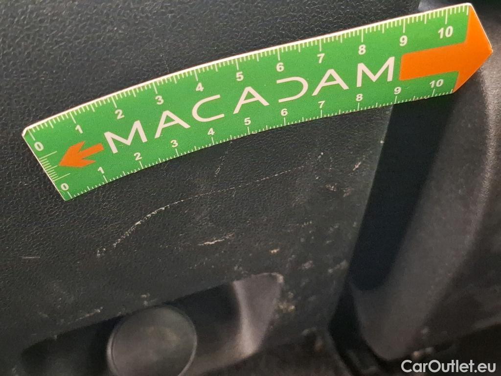  Ford  Focus FORD  SW / 2018 / 5P / Crossover 1.0 Flexifuel hybrid 125 Active Business #26