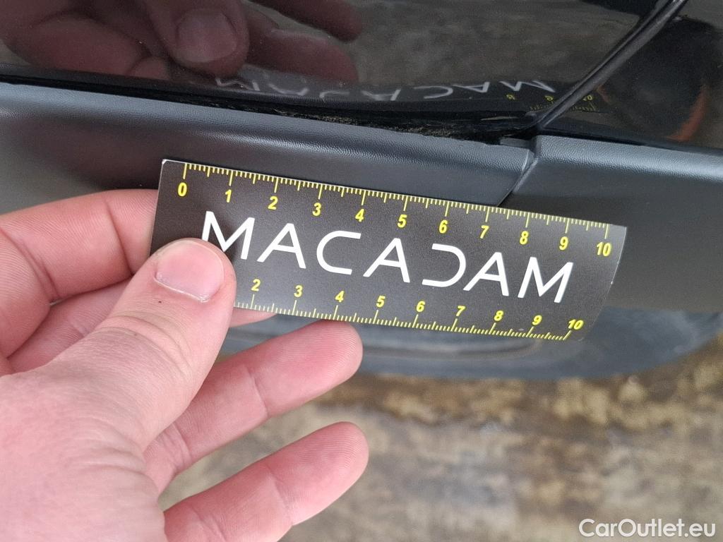  Citroen  C3  Société Feel Nav 1.2 PureTech 80CV BVM5 E6 #25