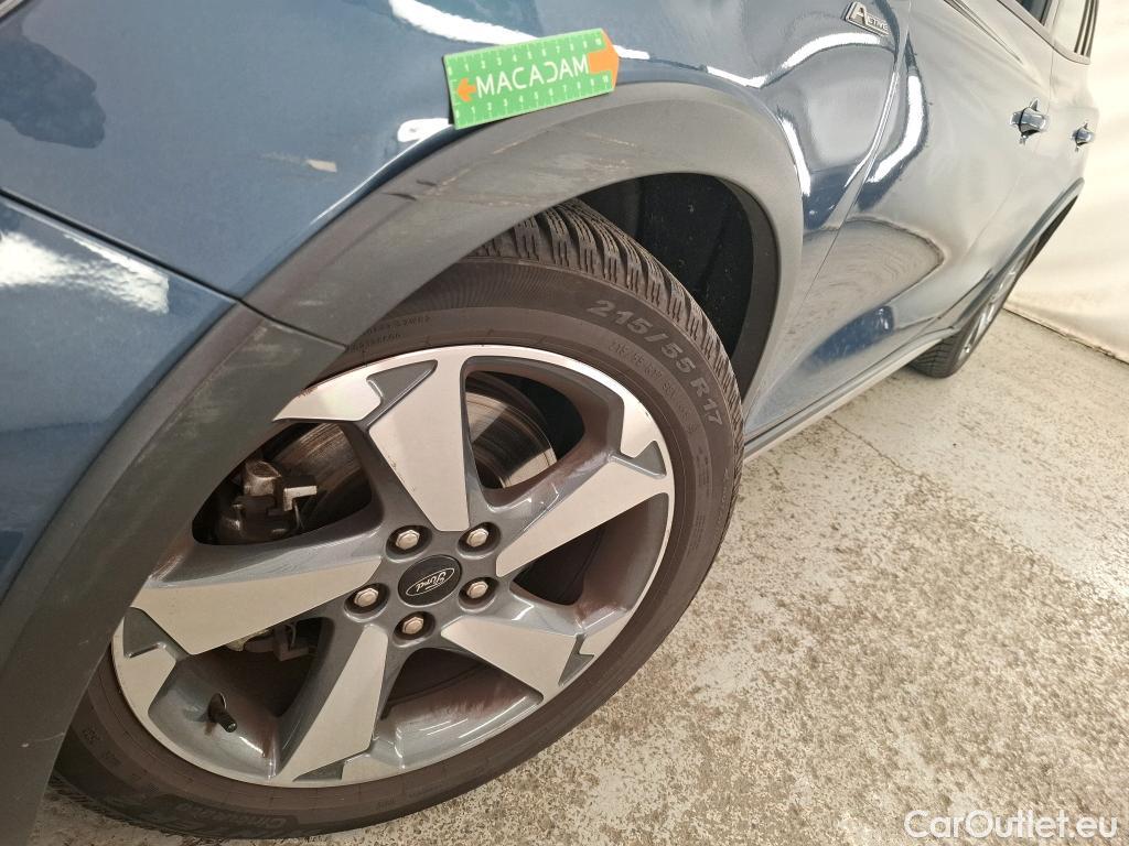  Ford  Focus FORD  SW / 2018 / 5P / Crossover 1.0 Flexifuel hybrid 125 Active Business #30