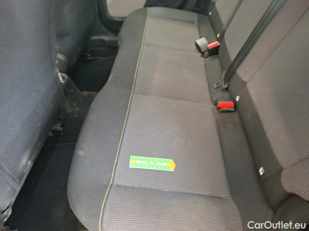  Citroen  C3  Shine Business 1.2 PureTech 110CV BVM6 E6d #48