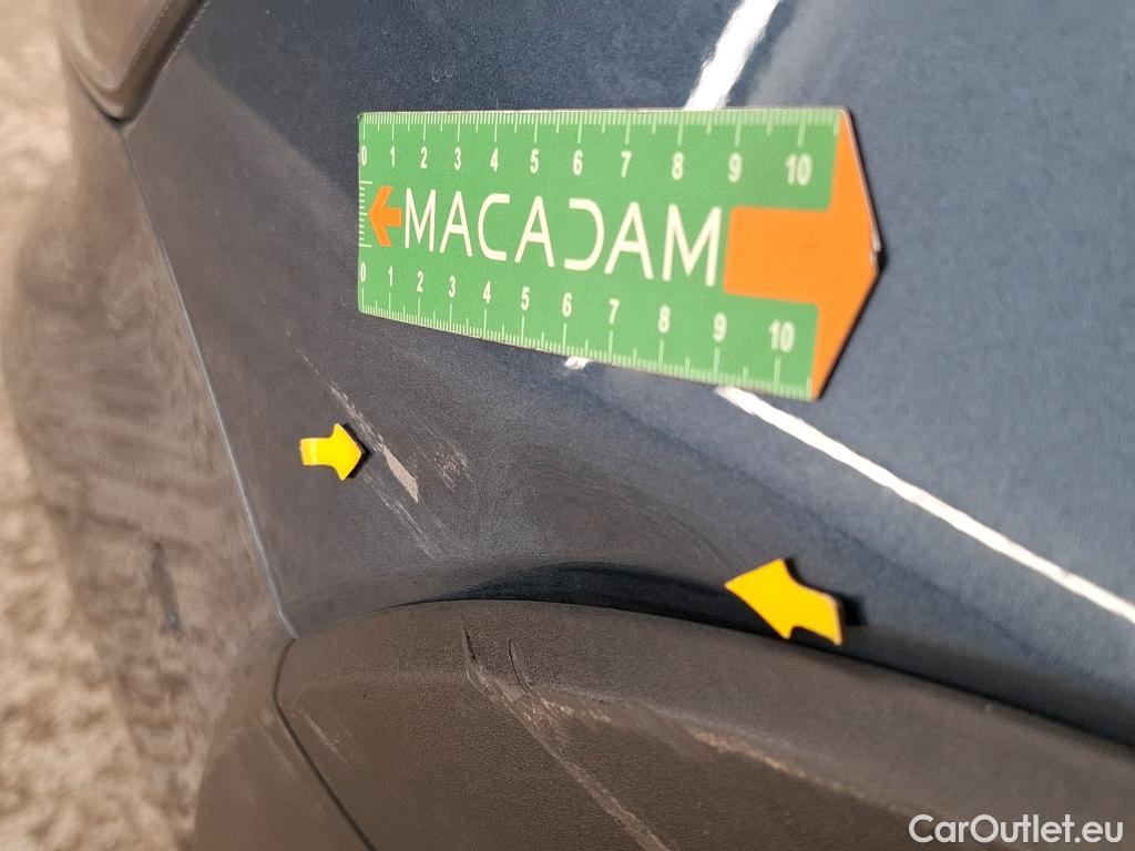  Ford  Focus FORD  SW / 2018 / 5P / Crossover 1.0 Flexifuel hybrid 125 Active Business #2