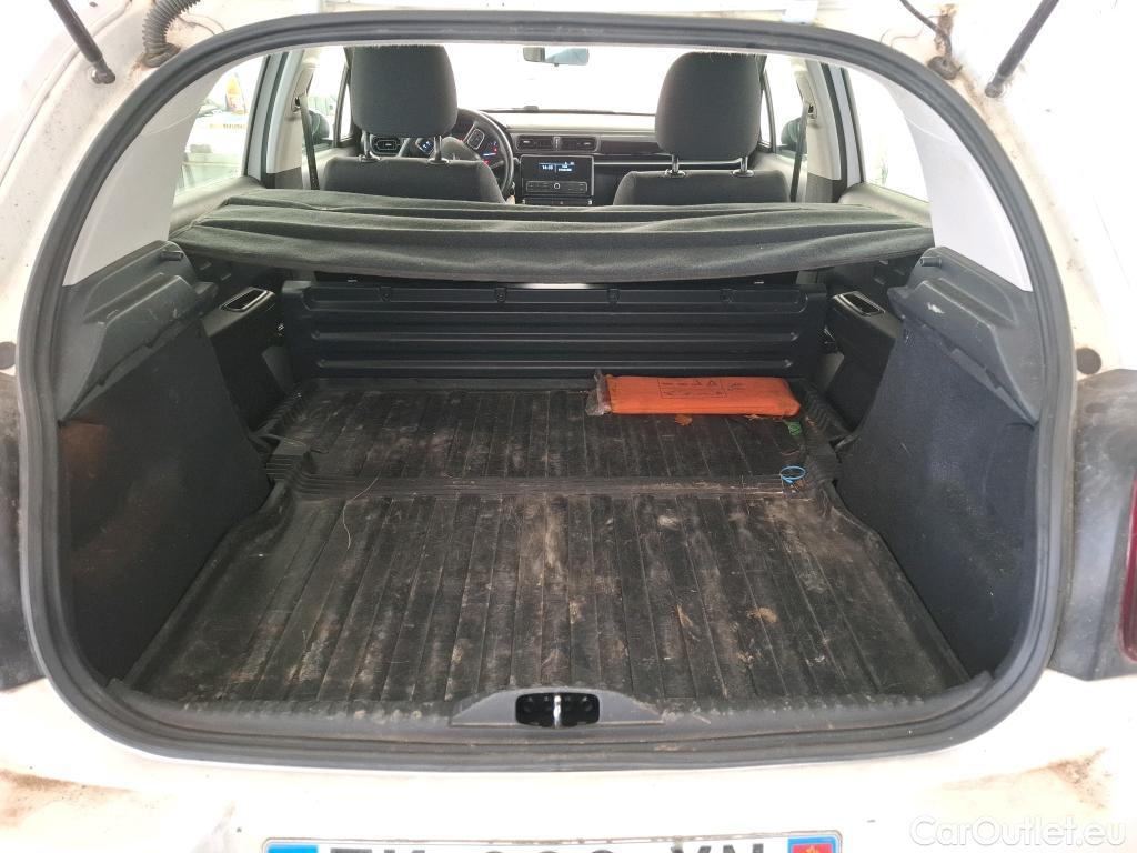  Citroen  C3  Société Feel 1.5 BlueHDI 100CV BVM5 E6dT #1