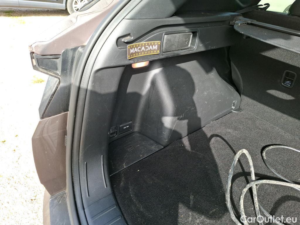  Hyundai  Tucson HYUNDAI  / 2020 / 5P / SUV 1.6 PHEV 265 HTRAC CREATIVE 4WD AUTO #29