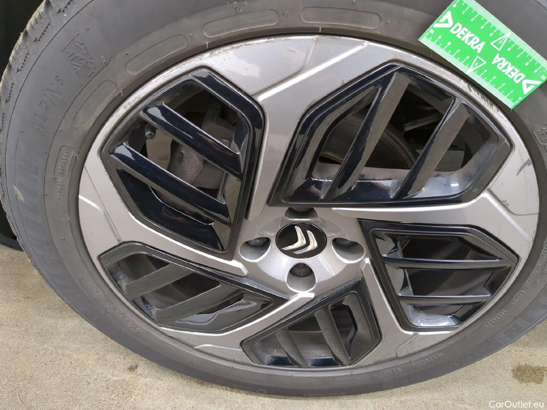  Citroen  C4 CITROEN  X / 2022 / 4P / Berline PureTech 130 S&S EAT8 Feel Pack #3