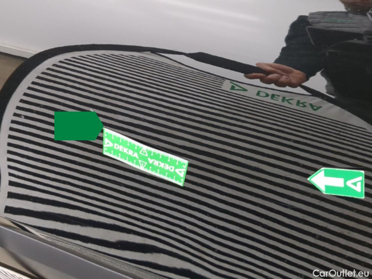  Citroen  C4 CITROEN  X / 2022 / 4P / Berline PureTech 130 S&S EAT8 Feel Pack #18