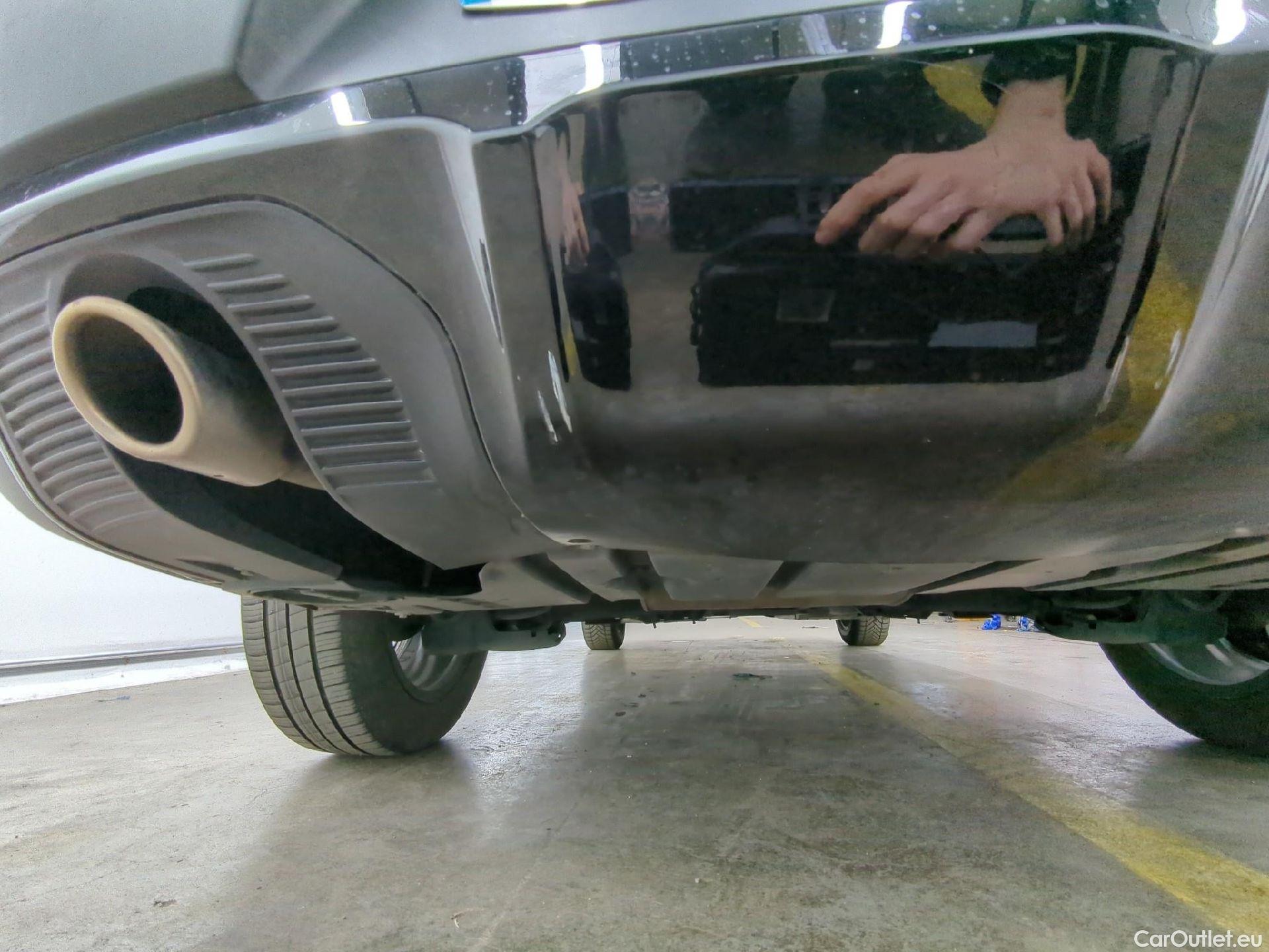  Citroen  C4 CITROEN  X / 2022 / 4P / Berline PureTech 130 S&S EAT8 Feel Pack #34