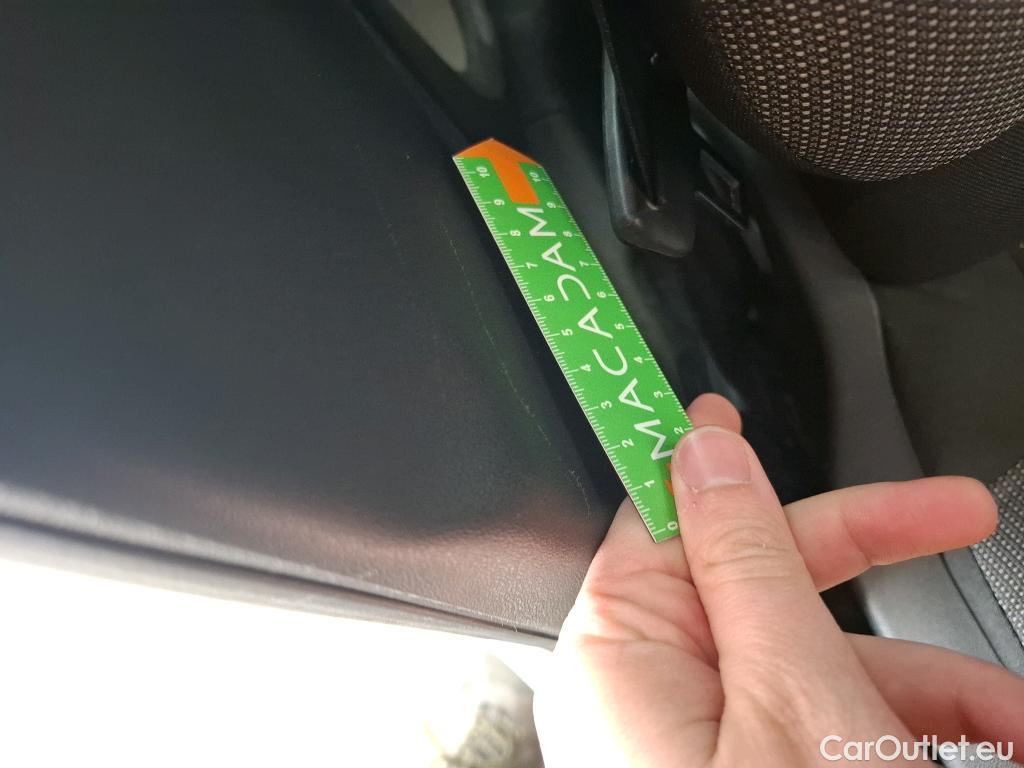  Citroen  C3  Shine Business 1.2 PureTech 110CV BVM6 E6d #38