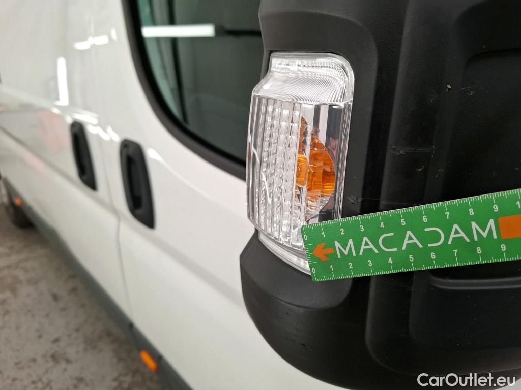  Peugeot  Boxer PEUGEOT  VU 4p Fourgon 2.0 BLUEHDI 130 S&S PREMIUM 335 L3H2 #45