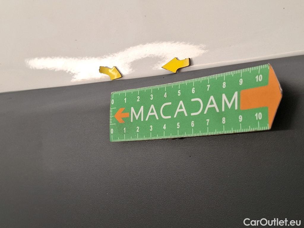  Peugeot  Boxer PEUGEOT  VU 4p Fourgon 2.0 BLUEHDI 130 S&S PREMIUM 335 L3H2 #3