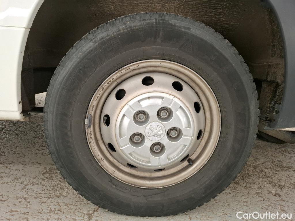  Peugeot  Boxer PEUGEOT  VU 4p Fourgon 2.0 BLUEHDI 130 S&S PREMIUM 335 L3H2 #28