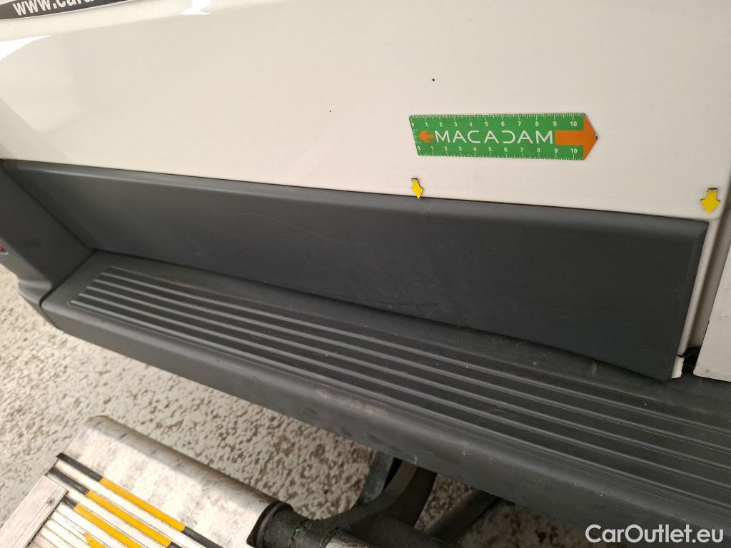  Peugeot  Boxer PEUGEOT  VU 4p Fourgon 2.0 BLUEHDI 130 S&S PREMIUM 335 L3H2 #34